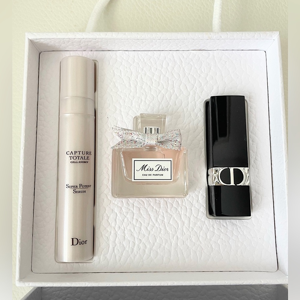 Dior Gift Set, Miss Dior Perfume, 999 Lipstick, Capture Totale Serum